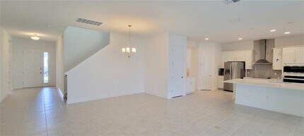 15142 Lake Bessie Loop in Winter Garden, FL - Building Photo - Building Photo