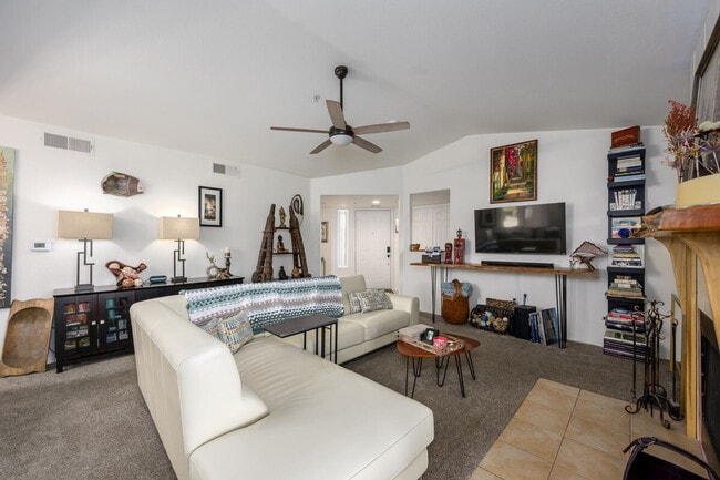 9455 E Purdue Ave in Scottsdale, AZ - Building Photo - Building Photo