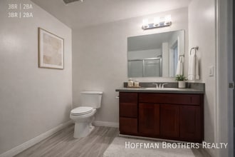 6829 Simpson Ave in Los Angeles, CA - Building Photo - Building Photo