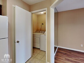 12500 Sandpiper Dr in Houston, TX - Foto de edificio - Building Photo