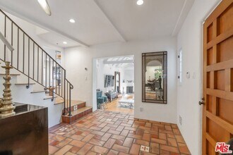 1643 Queens Rd, Unit 2-262 in Los Angeles, CA - Building Photo - Building Photo
