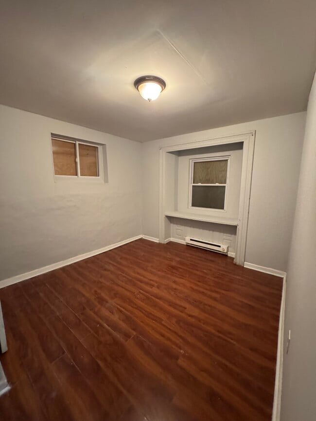 2121 N 22nd St, Unit 1