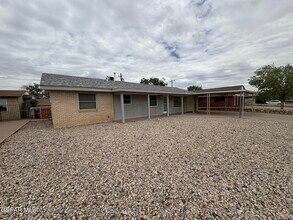 3305 Killarney St in El Paso, TX - Building Photo - Building Photo