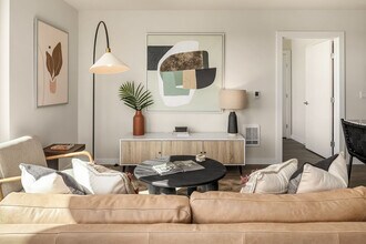 Broadstone Vin in Seattle, WA - Building Photo - Building Photo