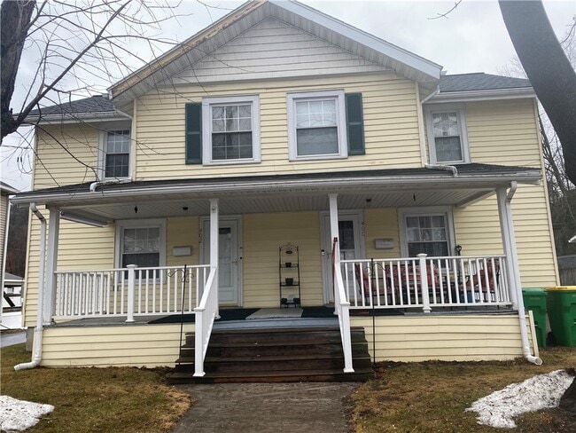 property at 402 W High St