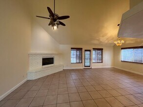 29760 Butterfield Way in Tehachapi, CA - Building Photo - Building Photo