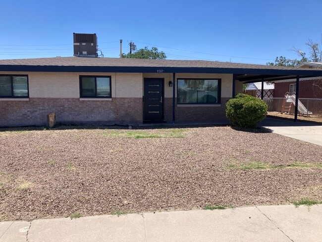 property at 9307 Fairfax St