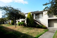 4615 100th St NE in Marysville, WA - Foto de edificio - Building Photo