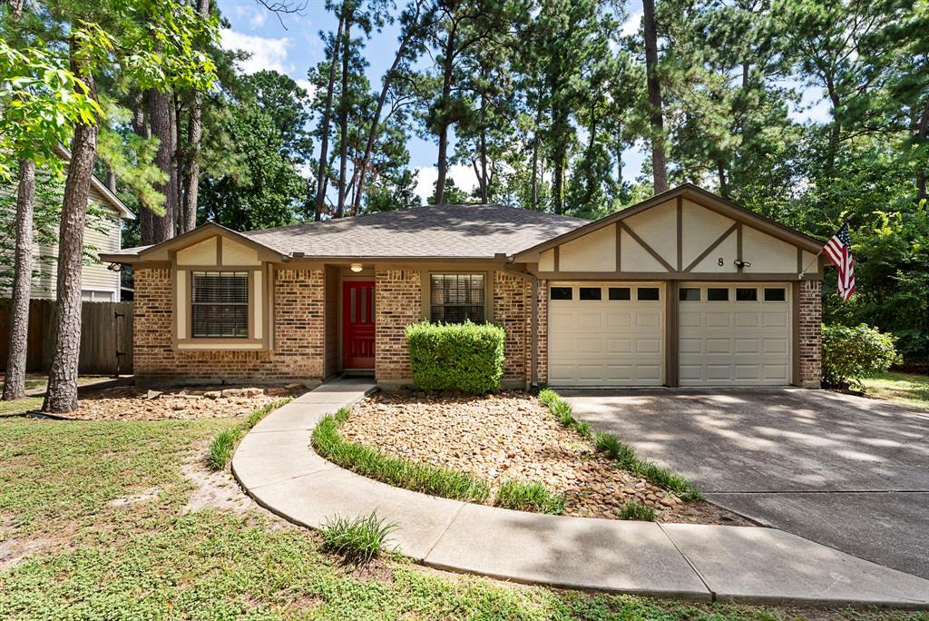 8 Fallenstone Dr in The Woodlands, TX - Building Photo