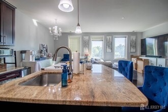 2330 NJ-33 in Trenton, NJ - Building Photo - Building Photo