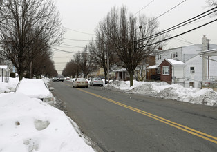 476 Harrison Ave in Lodi, NJ - Building Photo - Building Photo