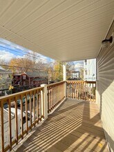 196 Sherman St, Unit 1 in Cambridge, MA - Foto de edificio - Building Photo