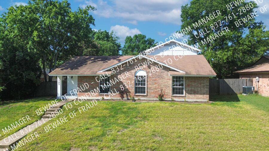 1745 Crystal Way in Plano, TX - Building Photo