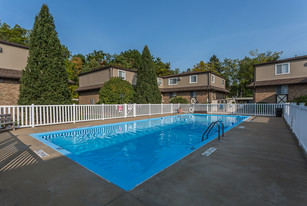 Oak Glen Apartments