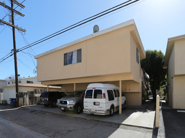 4036 Inglewood Blvd in Los Angeles, CA - Foto de edificio - Building Photo