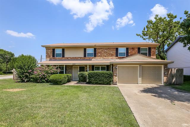 property at 4432 Ivy Dr