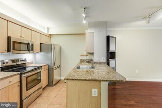 616 E St NW in Washington, DC - Foto de edificio - Building Photo