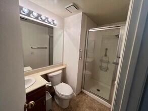 3242 Rollingridge Ave in Palmdale, CA - Building Photo - Building Photo