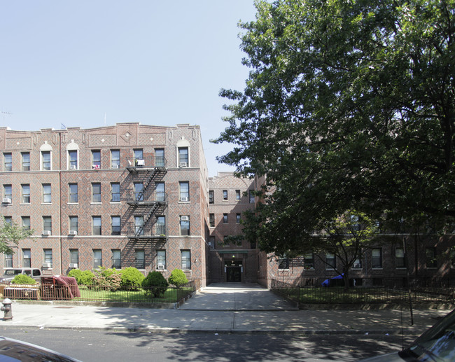 363 Ocean Parkway in Brooklyn, NY - Building Photo - Building Photo