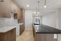 201 Kinglet Blvd in Edmonton, AB - Building Photo - Building Photo