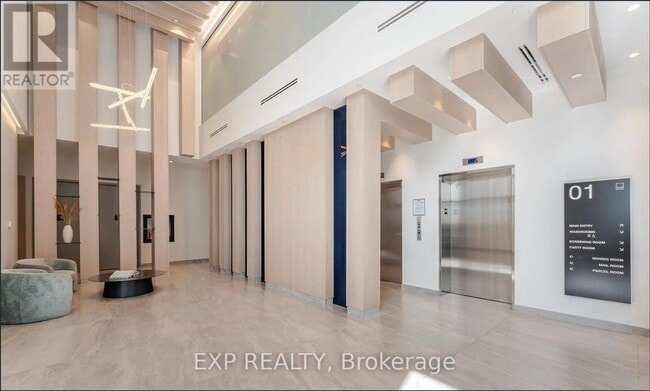 86 Dundas St E in Mississauga, ON - Building Photo - Building Photo