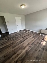 202 Main Rd in Holden, ME - Building Photo - Building Photo