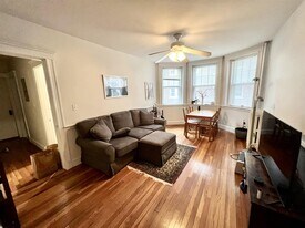 11 Ellery St, Unit 4 in Cambridge, MA - Building Photo
