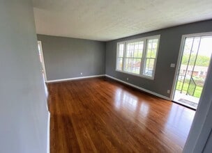 218 Walcott Dr in Nashville, TN - Building Photo - Building Photo