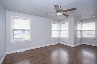 62 S Idaho St in Tacoma, WA - Building Photo - Building Photo