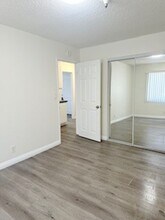 11431 Cedar Avenue in Hawthorne, CA - Building Photo - Building Photo