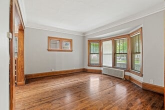 3016 N Murray Ave in Milwaukee, WI - Building Photo - Building Photo