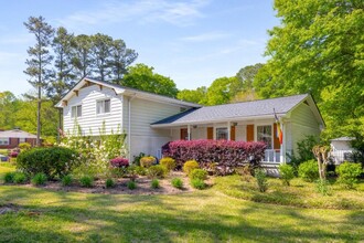 4014 Foxglove Rd in Tucker, GA - Building Photo - Building Photo