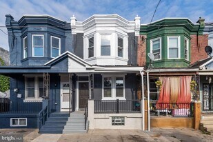 3943 Dell St in Philadelphia, PA - Building Photo