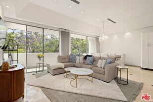 2220 Ave of the Stars in Los Angeles, CA - Building Photo
