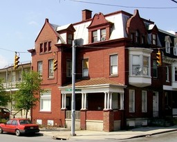 262 E College Ave Apartments