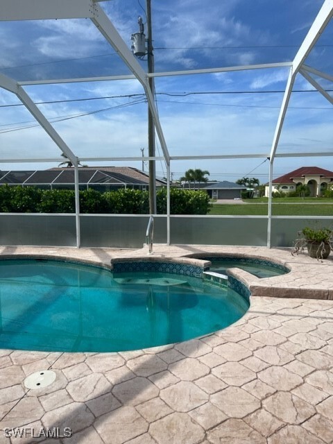 1312 SE 2nd Terrace in Cape Coral, FL - Foto de edificio - Building Photo