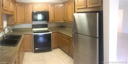 9015 SW 125th Ave-Unit -Apt N404 in Miami, FL - Building Photo - Building Photo