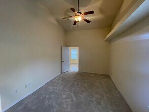 7182 Majestic Blvd in Navarre, FL - Building Photo - Building Photo