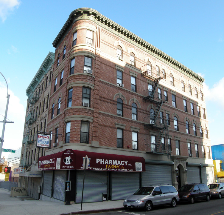 1575 Bathgate Ave in Bronx, NY - Building Photo