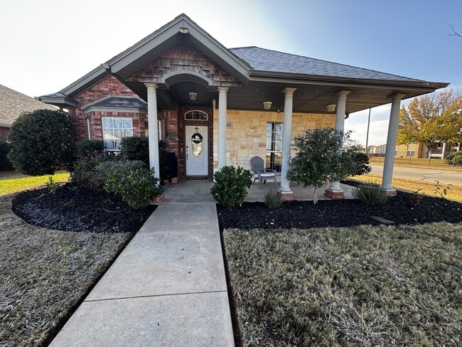 5400 Flo Dr in Wichita Falls, TX - Building Photo - Building Photo