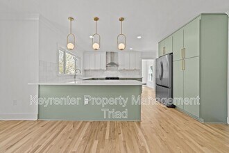 3807 W Friendly Ave in Greensboro, NC - Building Photo - Building Photo