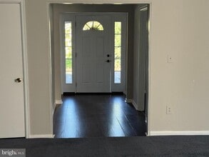 8614 Dunbrook Ln in Laurel, MD - Building Photo - Building Photo