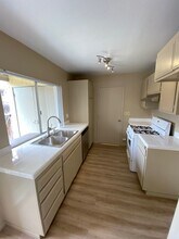 7327 Unicorn Cir in Ventura, CA - Building Photo - Building Photo