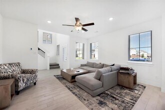 10062 Rosette Dr in Rosharon, TX - Building Photo - Building Photo