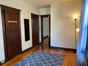3985 Washington St, Unit 1 in Boston, MA - Building Photo - Building Photo