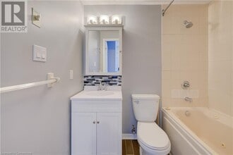 36 James St S in Hamilton, ON - Building Photo - Building Photo