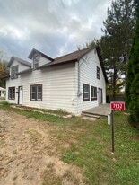 7932 Violet Dr in Lake Tomahawk, WI - Building Photo