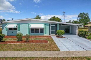 22186 Catherine Ave in Port Charlotte, FL - Building Photo