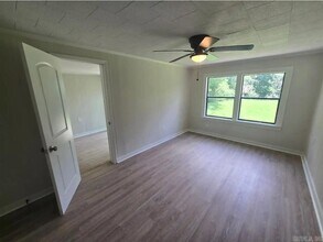 204 Glenora Ave in Sherwood, AR - Building Photo - Building Photo