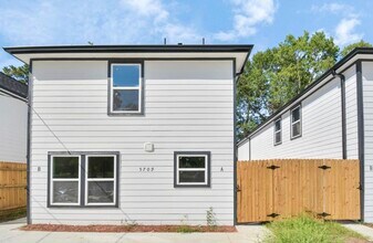 5709 Breland St in Houston, TX - Building Photo - Building Photo